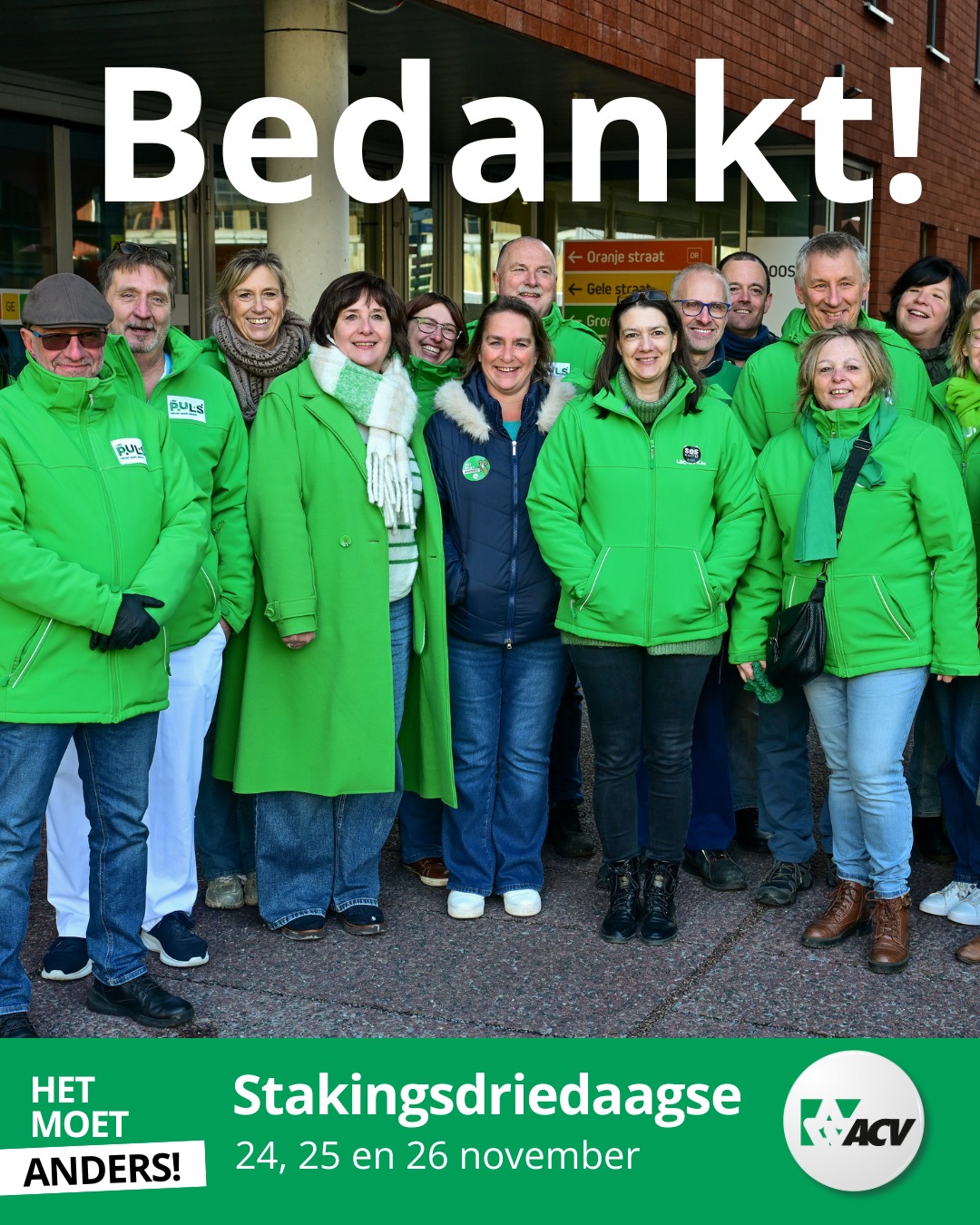 ACV voorzitter Ann Vermorgen samen met militanten aan het stakerspiket